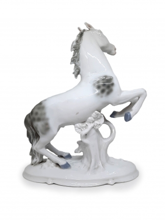 Figurka porcelanowa Koń