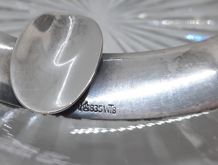 Szklana popielnica w srebrnym okuciu