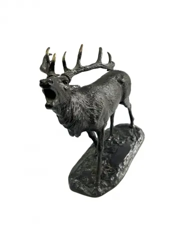 Figura Jeleń