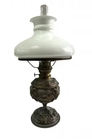 Lampa naftowa
