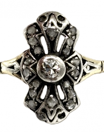 Pierścionek złoto-srebrny z diamentami