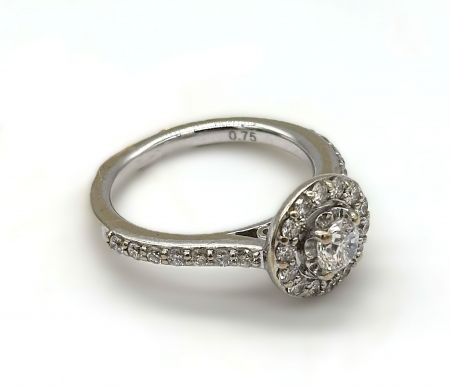 Pierścionek - białe złoto z brylantami