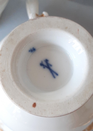 Zestaw porcelany do herbaty sygn. Miśnia