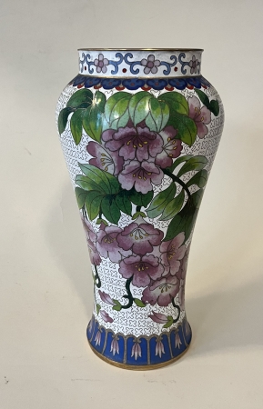 Wazon zdobiony emalią komórkową