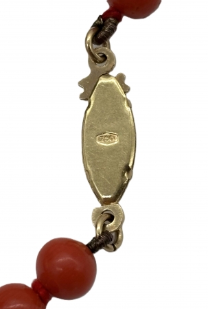 Naszyjnik z korali toczonych