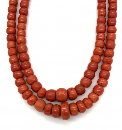 Naszyjnik z korali z podwójnych sznurków