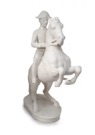 Figurka porcelanowa Jeździec na koniu proj. C. Werner, Niemcy, Hutschenreuther Kunstabteilung lata 50./60. XX w.