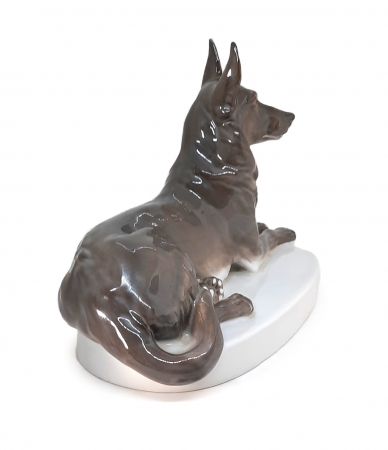 Figurka porcelanowa Owczarek niemiecki Drasche, Węgry I poł. XX w.