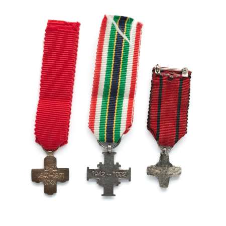 Zestaw 3 miniatur odznaczeń