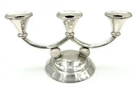 Para świeczników srebrnych Art Deco