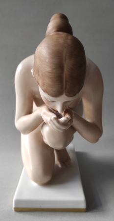 Figurka Pijąca wodę Rosenthal 1943