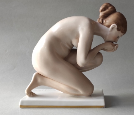 Figurka Pijąca wodę Rosenthal 1943