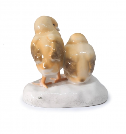 Figurka porcelanowa Kurczaczki, Nymphenburg I poł. XX w.
