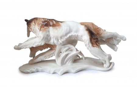 Figurka porcelanowa Para chartów rosyjskich , Karl ENS I poł. XX w.