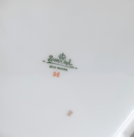 Porcelanowa bomboniera z pokrywą, Rosenthal lata 20./30. XX w.