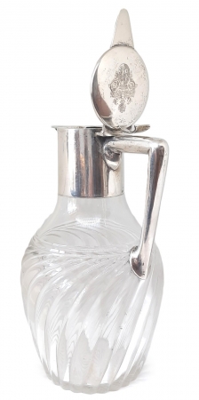 Krysztalowy dzbanek w srebrnym okuciu, Niemcy po 1886 r.
