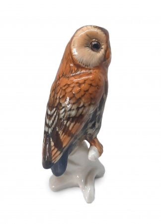Figurka porcelanowa Puszczyk sygn. Karl ENS, Niemcy II poł. XX w.