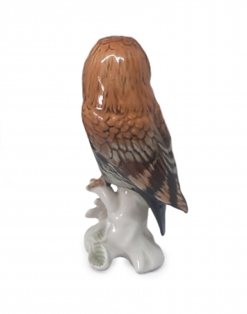 Figurka porcelanowa Puszczyk sygn. Karl ENS, Niemcy II poł. XX w.